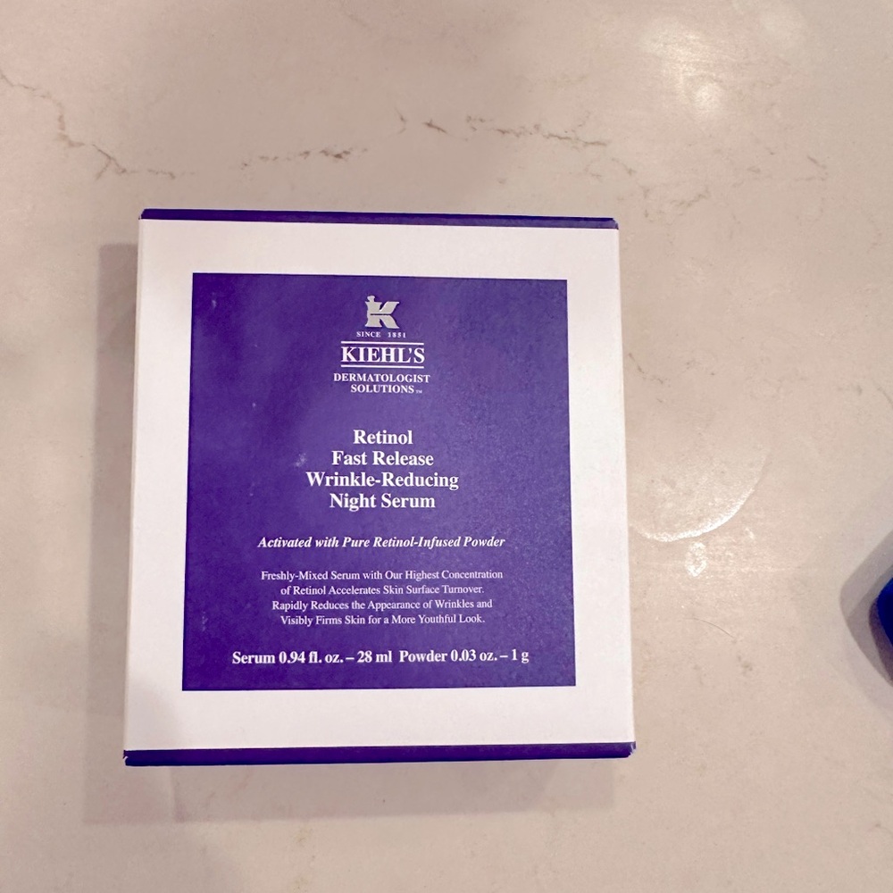 New in box Kiehl’s Fast Release Wrinkle-Reducing 0.3% Retinol Night Serum